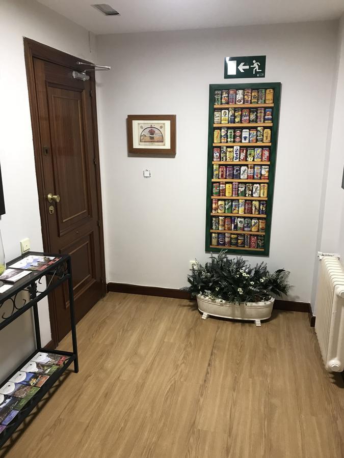Pension Berceo Logroño Eksteriør billede